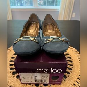 Me too shoe size 8 women’s worn once like new